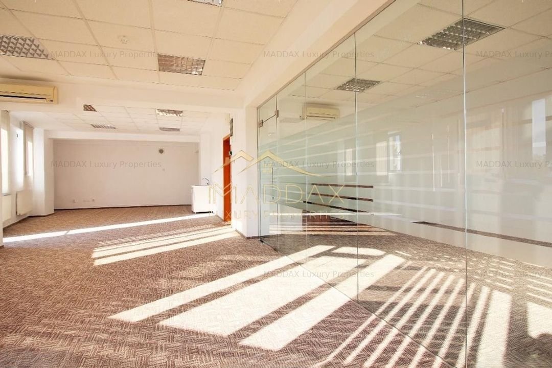 Spatiu birouri de inchiriat***132mp***Stefan cel Mare