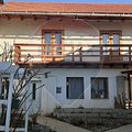 Casa de vânzare 4 camere, în Râşnov, zona Nord-Est