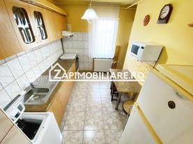 Apartament de vânzare 2 camere, în Târgu Mureş, zona Unirii