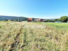 Teren agricol de vânzare, în Corunca