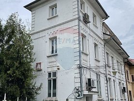 Casa de vanzare 11 camere, în Bucuresti, zona Dorobanti