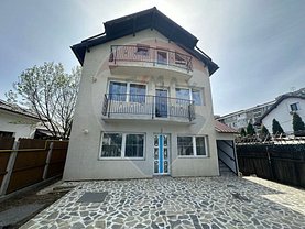 Casa de vânzare 9 camere, în Bacău, zona Gară