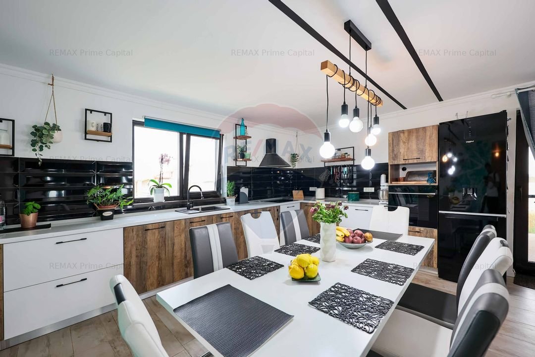 Casa cu 4 camere Ready To Move de vanzare, Livada de Bihor