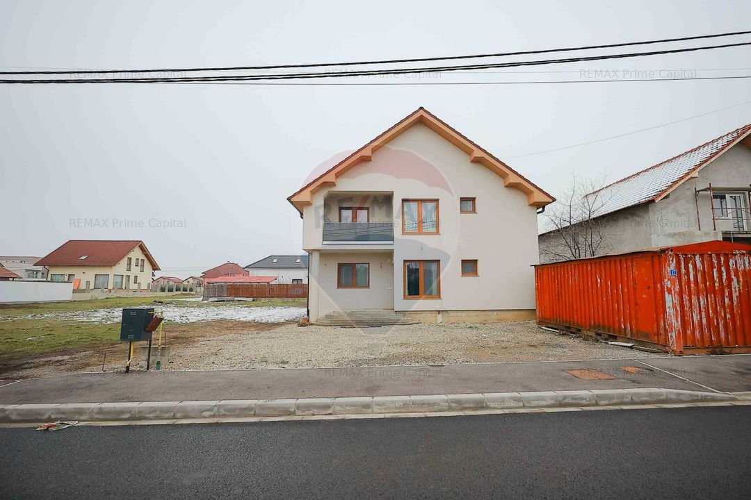 Casa cu 6 camere de vanzare in zona Nicolae Grigorescu, Oradea