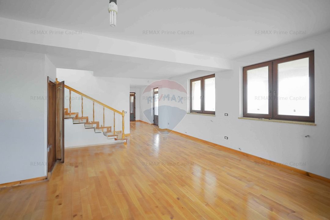 Casa de vanzare in Zona Dealuri, Oradea