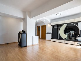 Apartament de închiriat 3 camere, în Bucureşti, zona Octavian Goga