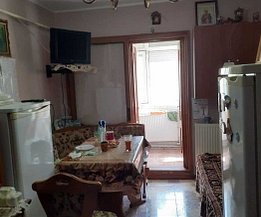 Apartament de vânzare 2 camere, în Brăila, zona Calaraşi 4