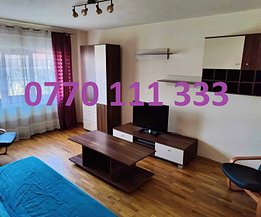 Apartament de vânzare 3 camere, în Brăila, zona Dorobanţi