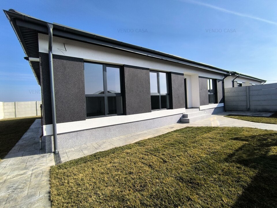 Vilă parter 4 camere + TEREN 390mp | COMISION 0%