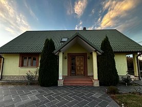 Casa de vânzare 5 camere, în Podoleni