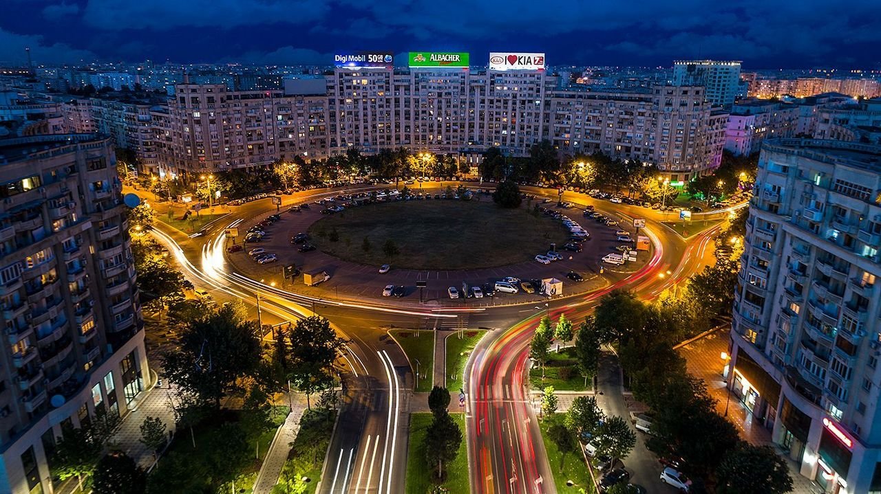 Penthouse unicat in zona, 6 camere, terasa, 160 mp utili, Rond Piata Alba Iulia