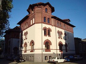 Casa de închiriat 10 camere, în Bucuresti, zona P-ta Victoriei