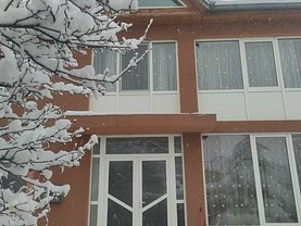 Casa de vânzare 5 camere, în Bucureşti, zona Progresul