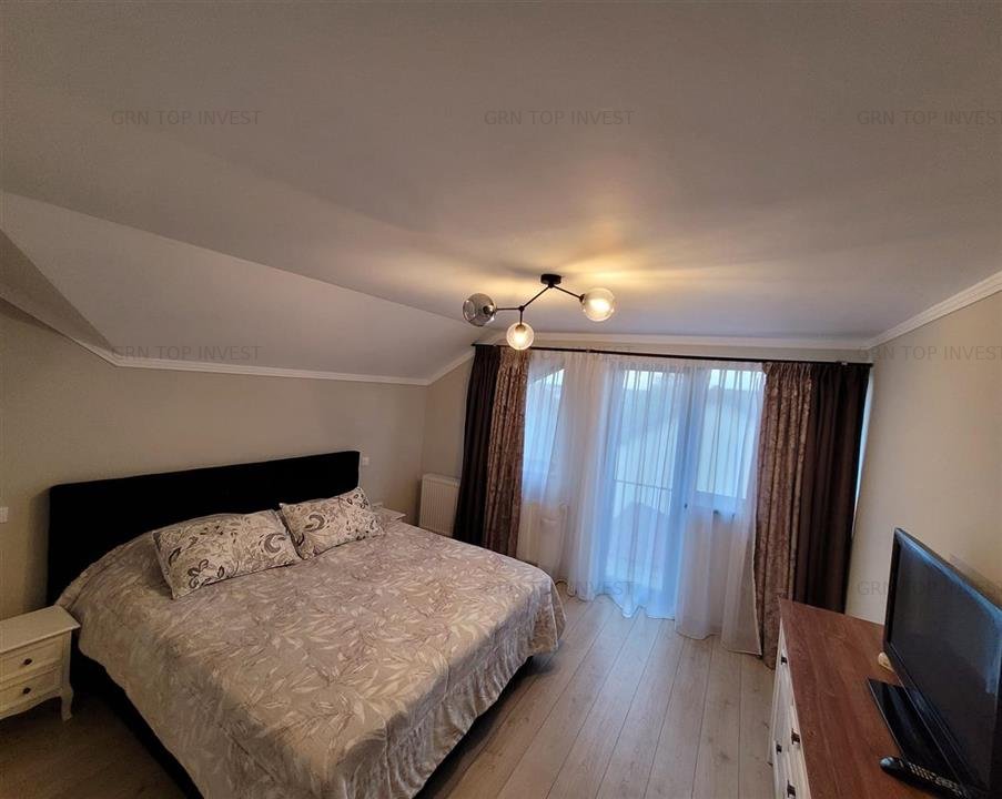 Casa moderna 5 camere garaj zona Turnisor