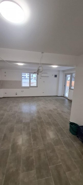 Spatiu comercial de vanzare - inchiriere, Mamaia Nord
