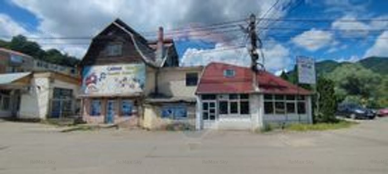 SPATIU COMERCIAL  / zona intens circulata/ VANZARE /Simleu Silvaniei