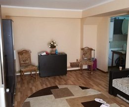 Apartament de vânzare 2 camere, în Focşani, zona Gară