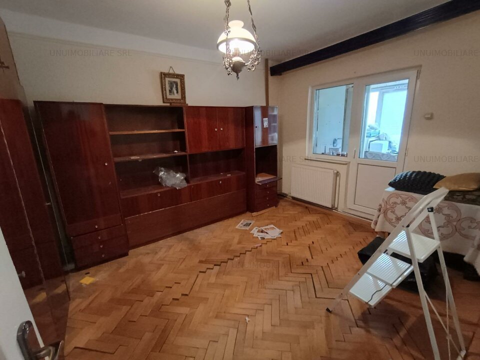 Apartament trei camere, Colegiul Național Pedagogic - 77mp