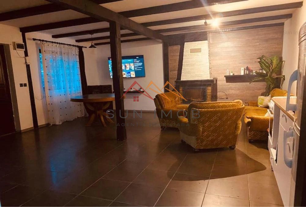 Vila/Cabana/Casa de inchiriat, 4 camere, Jacuzzi, utilata si mobilata