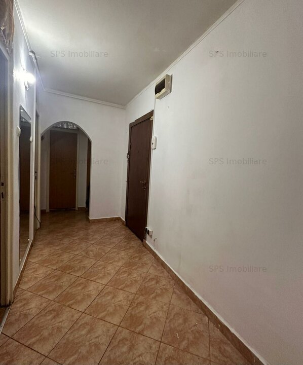 Vanzare apartament 2 camere Aviatiei