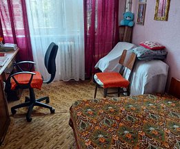 Apartament de vânzare 3 camere, în Focşani, zona Central