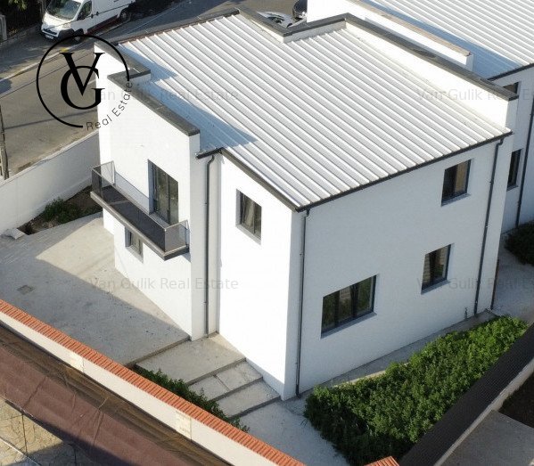 Casa moderna P+1 de vanzare in Valu lui Traian
