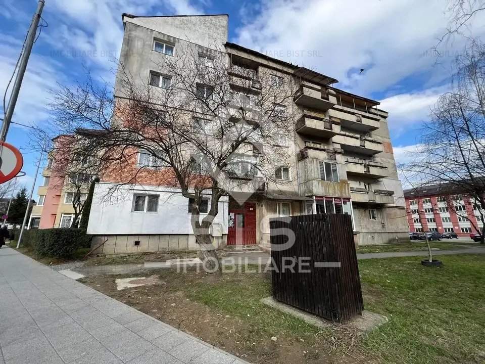 Apartament 4 camere CALEA MOLDOVEI