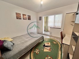 Apartament de vânzare 4 camere, în Braşov, zona Centrul Civic