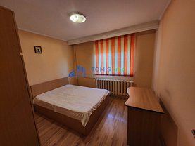Apartament de închiriat 3 camere, în Constanţa, zona Tomis Nord
