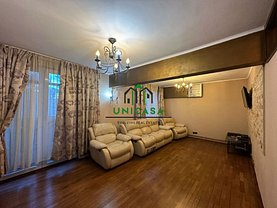 Apartament de vânzare 3 camere, în Ramnicu Valcea, zona Cartierul Nord