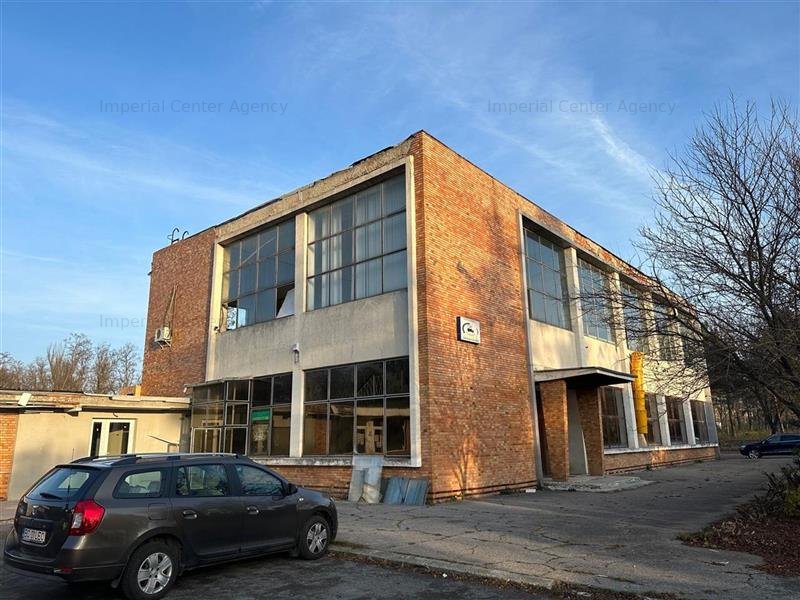SPATIU COMERCIAL 716 MP CU TEREN 1283 MP DE VANZARE- INCHIRIERE IN ONESTI
