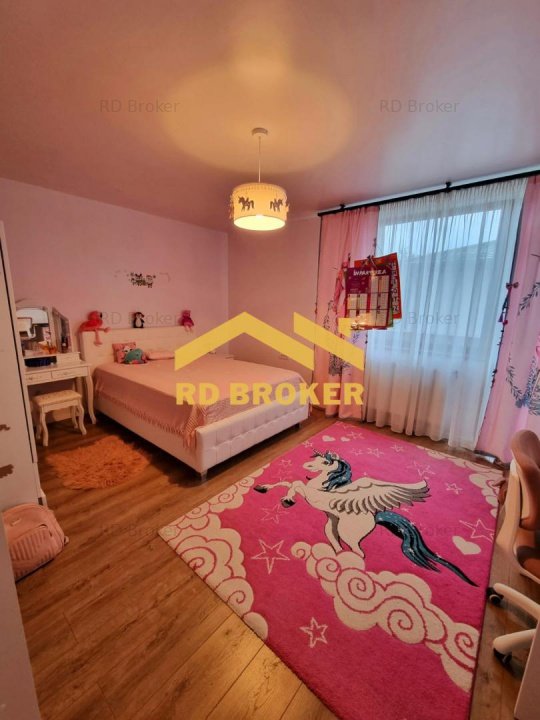 vanzare casa individuala 6 camere 3 bai dressing mobilata utilata