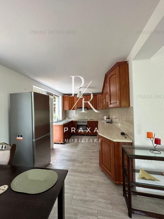Duplex 3 camere , mobilat, utilat,parcare, zona Avram Iancu