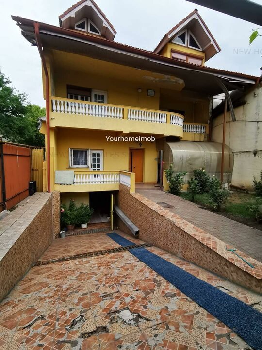 Casa parter + 2 etaje Vasile Alecsandri