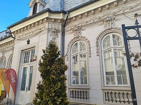 Casa de vânzare 11 camere, în Bucureşti, zona Unirii