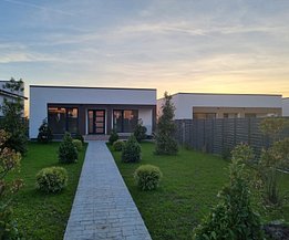 Casa de vânzare 3 camere, în Craiova, zona Nord-Est