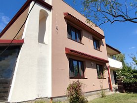 Casa de vânzare 6 camere, în Lucianca