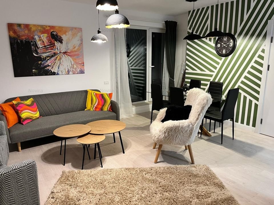 Apartament de Închiriere - 3 Camere - Prima Chirie