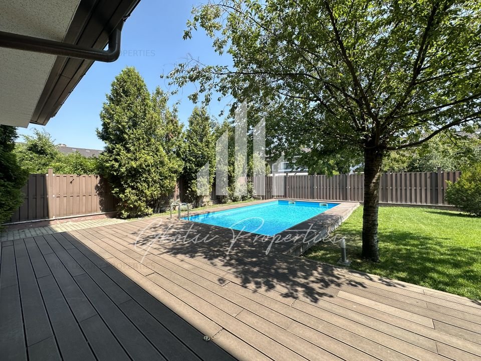 OXFORD GARDENS - LUXURY GATED COMMUNITY - POOL - TENNIS COURT - PLAYGROUND