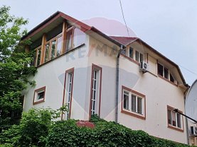 Casa de vânzare 9 camere, în Drobeta-Turnu Severin, zona Central