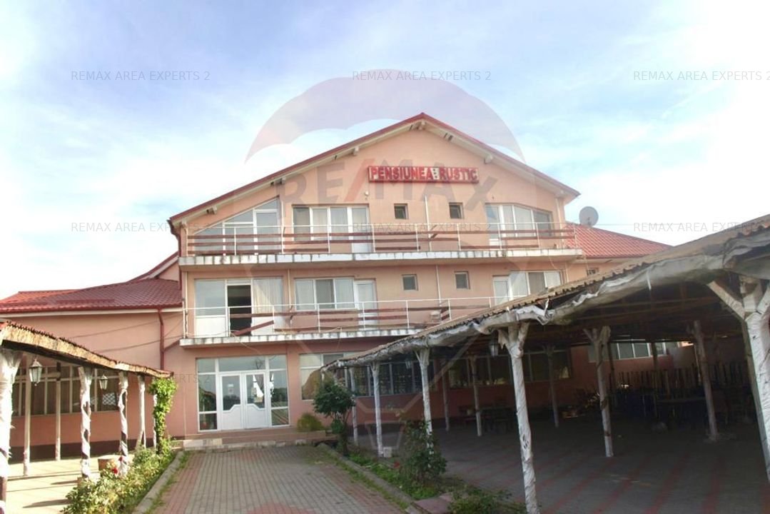 Hotel / Pensiune / Parcare TIR de vanzare intre Craiova - Bals