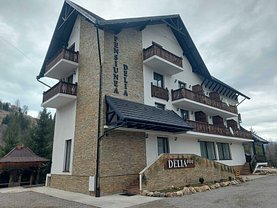 Casa de vânzare 24 camere, în Vatra Moldoviţei