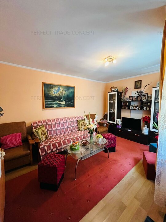 Lumina, Casa la sol, 3 camere si teren 200MP, centrala gaze