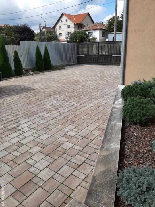 casa 8 camere,220mp, de inchiriat