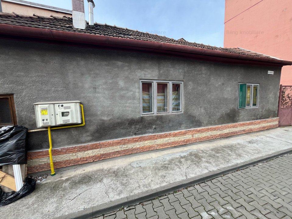 Casa 2 camere, 70mp, 130mp teren, BT ARENA
