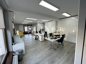 Vânzare spaţiu comercial