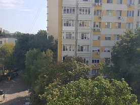 Apartament de vânzare sau de închiriat 3 camere, în Bucuresti, zona Vatra Luminoasa