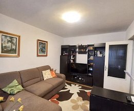 Apartament de vânzare 4 camere, în Piatra-Neamt, zona Ultracentral