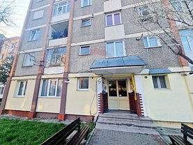 Apartament de vânzare 2 camere, în Piatra-Neamţ, zona Mărăţei