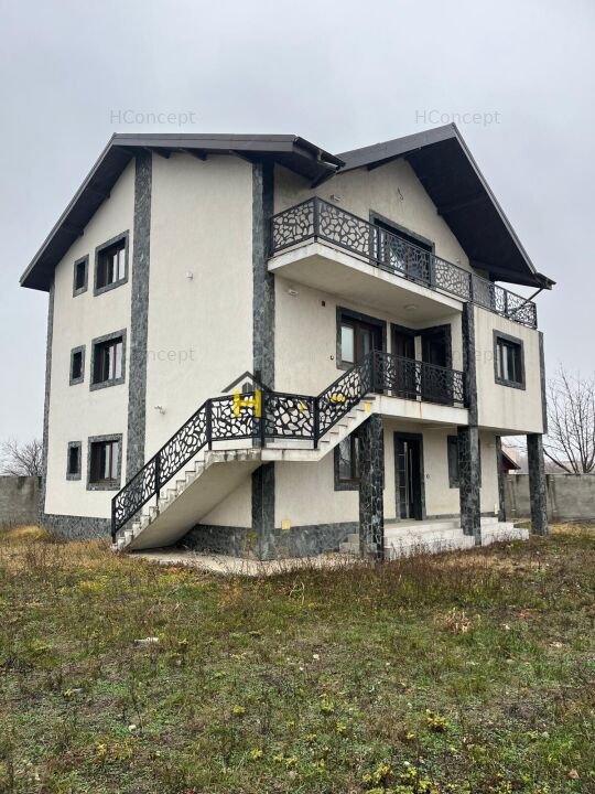 Casa individuala + teren 800 mp Cornetu Ilfov